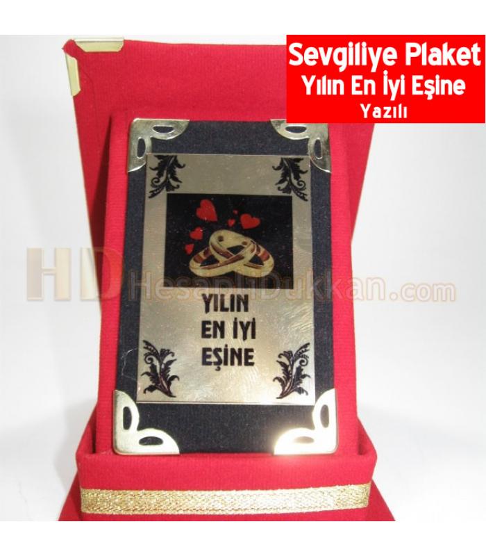 Sevgililer günü plaketleri her zaman kullanılabilir