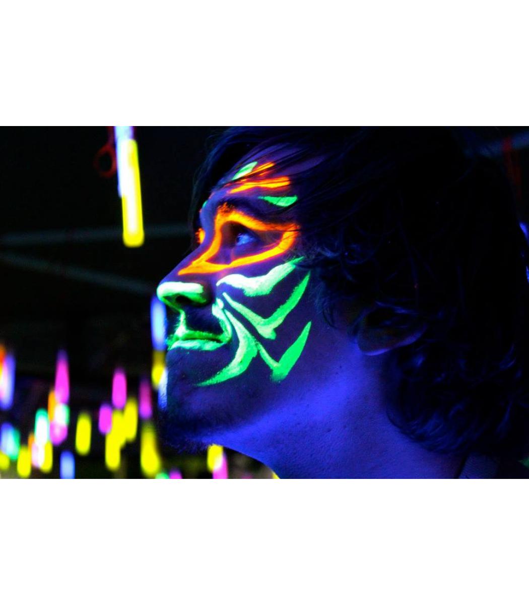Neon Glow Karanlikta Parlayan Yuz Vucut Boyasi