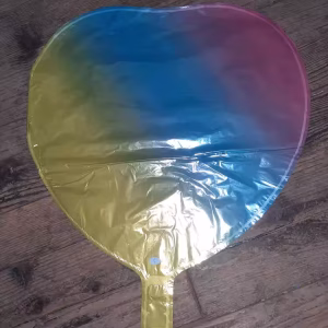 2023 Toptan Küçük folyo uçan balon Gökkuşağı Kalp 2
