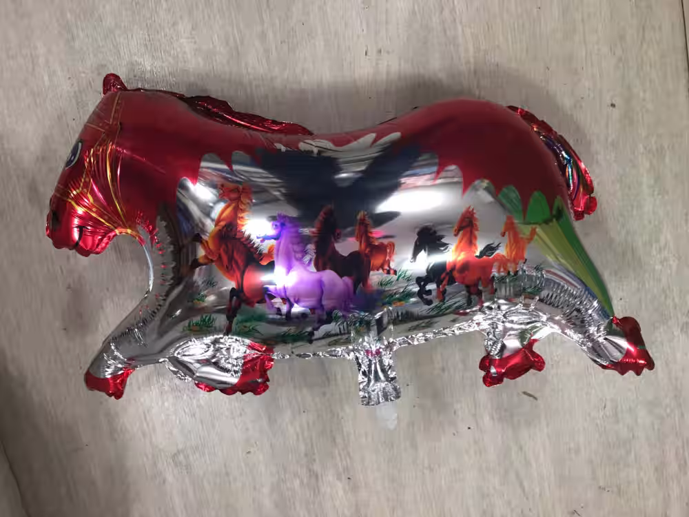 2023 Toptan orta folyo uçan balon Kırmızı panayır atı