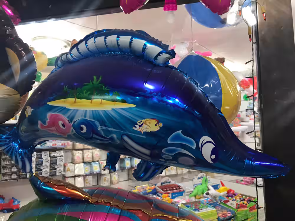 2023 Toptan orta folyo uçan balon Mucize balık