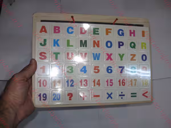 Alfabetik yapıştırmalı yazı tahtası toptan