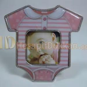 Bebek elbisesi şeklinde magnet çerçeve buzdolabı süsü