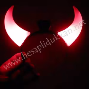 Büyük boy ışıklı boynuz taç P781