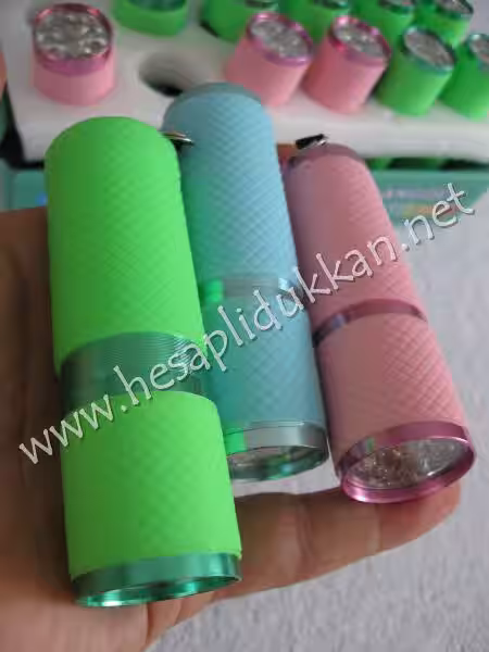 Dokuz ledli el feneri harika renkler P842
