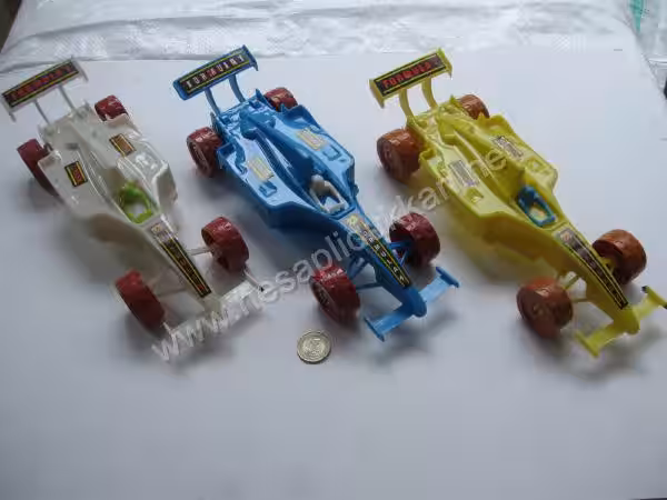 Formula araba P138