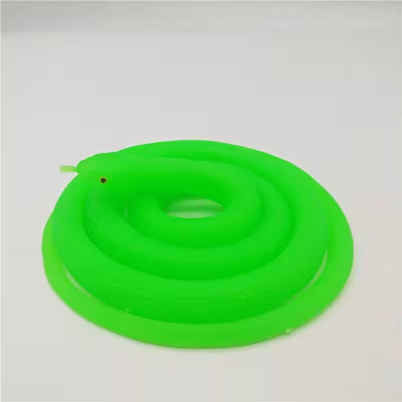 Fosfor Yeşil Gerçekçi Şaka Yılanı 120 cm
