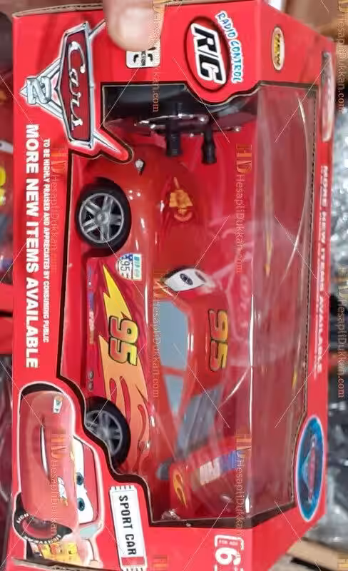 Full kumandalı şimşek mcqueen oyuncak araba