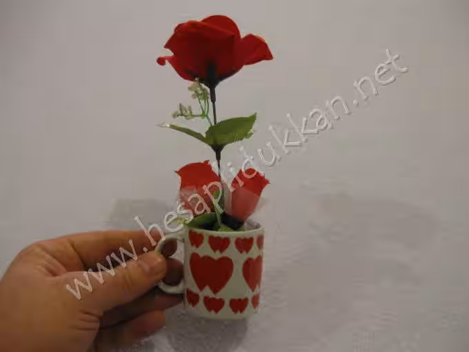 iki kalp mini çiçekli kupa sevgililer günü hediyelik eşya R26
