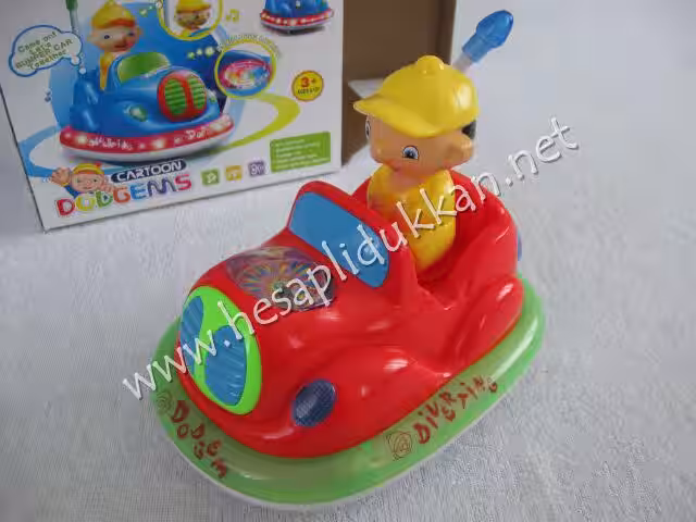 ışıklı ve müzikli oyuncak çarpışan araba P739