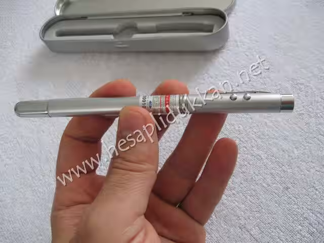 Mıknatıslı el fenerli lazer pointer uzayabilen kalem P732