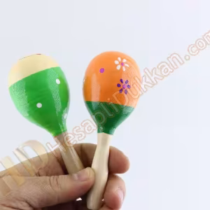 Mini renkli marakaslar