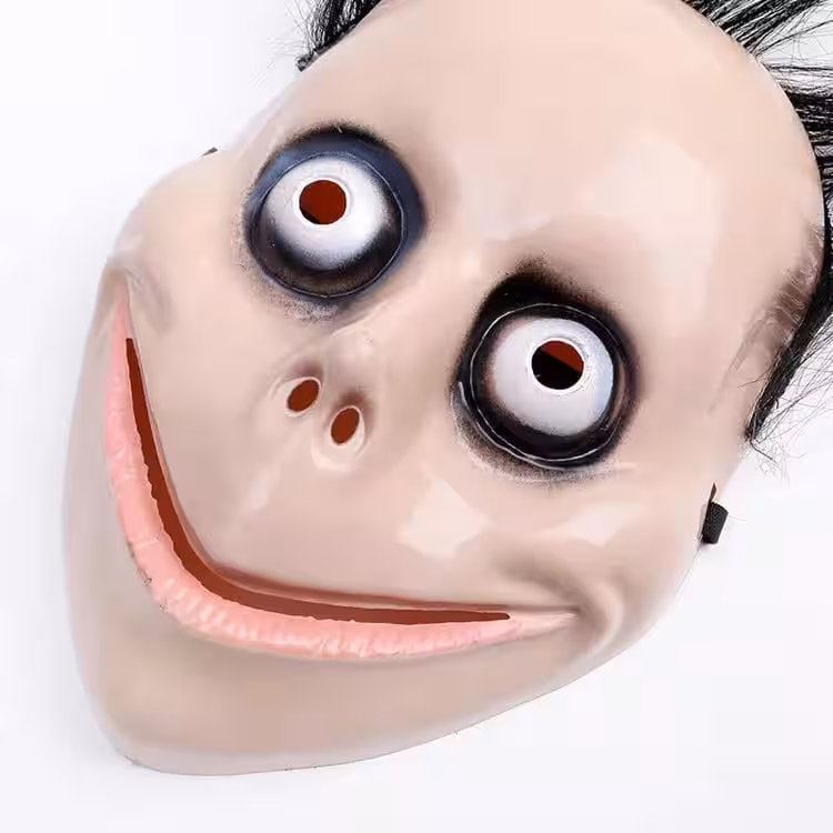 Momo Maskesi