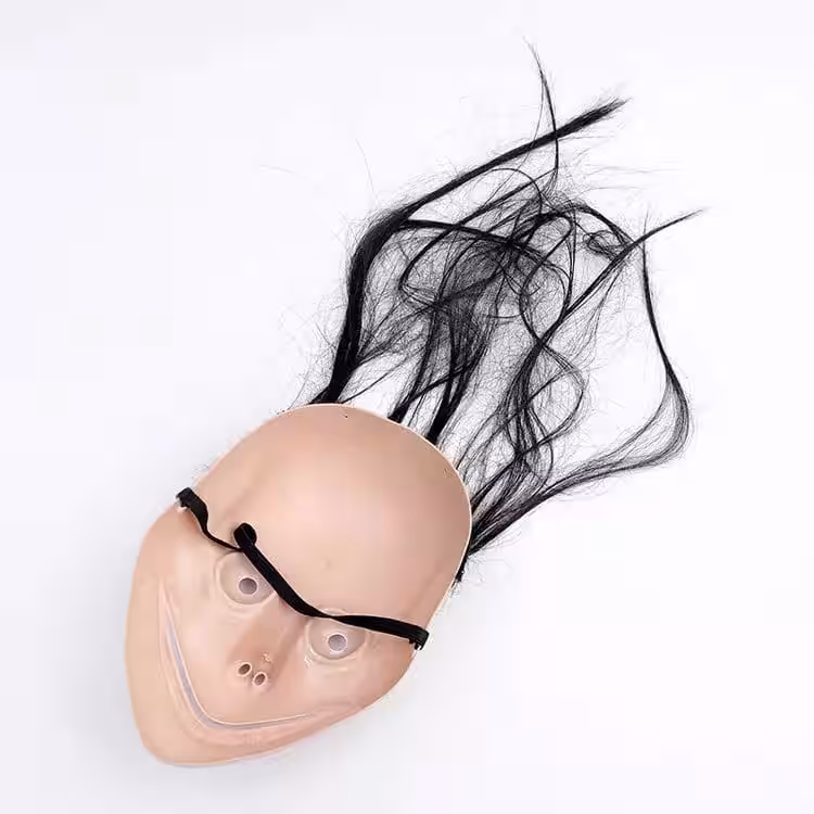 Momo Maskesi