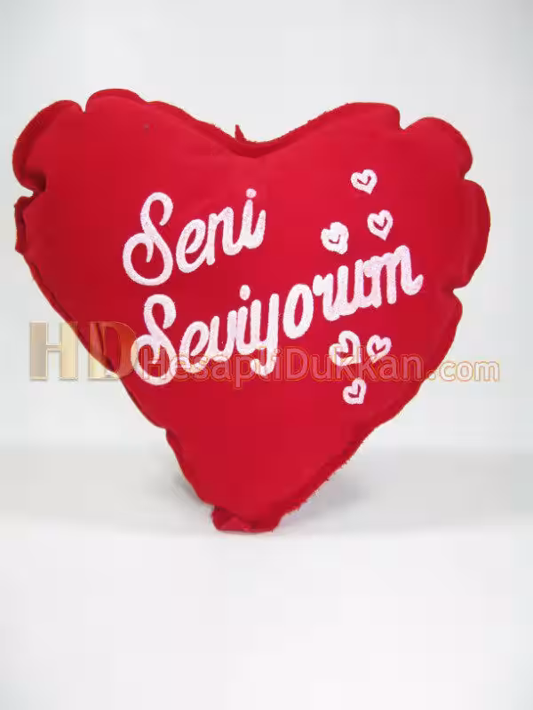 Sevgililer günü kalp yastıkları