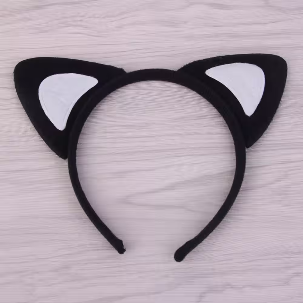 Sevimli Pofuduk Kedi Kulak Taç