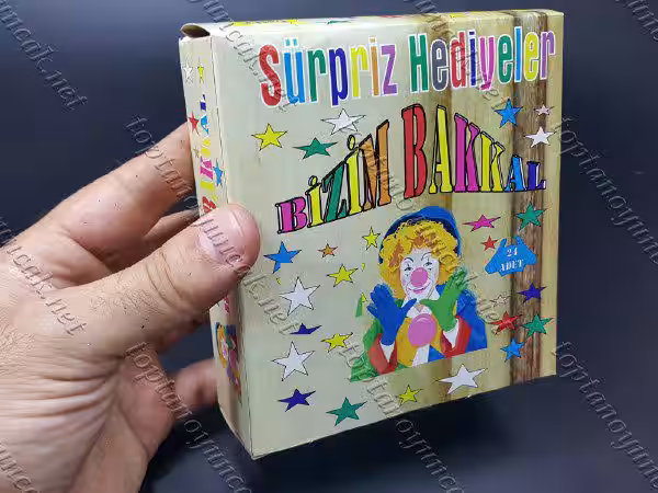 Sürpriz oyuncaklı kutu bizim bakkal