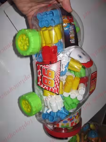 Toptan arabalı lego