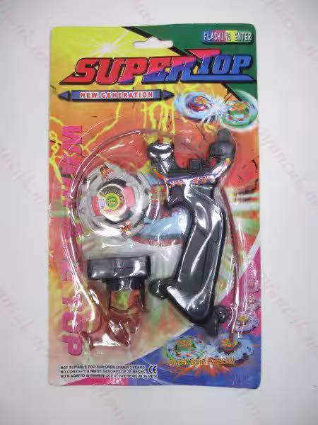 Toptan kartela beyblade çekmeli topaç