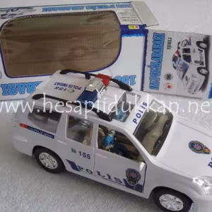 Türkçe konuşan polis arabası P481