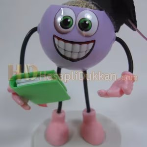 Üniversiteli çim adam