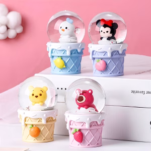 Toptan Disney Figürlü Işıklı Kar Küresi (9 cm)