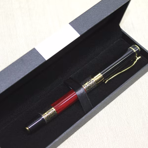 Toptan Özel Kutulu İşlemeli Tekli Tükenmez Kalem (14 cm)