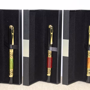 Toptan Özel Kutulu Desenli Tekli Tükenmez Kalem (14 cm)