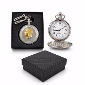 Toptan Gümüş Atatürk Büstü Tasarımlı Özel Kutulu Köstekli Saat (4x5 cm)