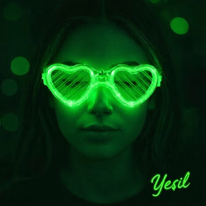 Yeşil LED Işıklı Kalp Gözlük 3 Modlu – Parti ve Glow Gözlüğü